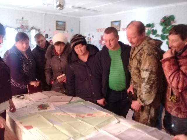 В селе Зенково состоялись публичные слушания по внесению изменений в Генеральный план с. Зенково