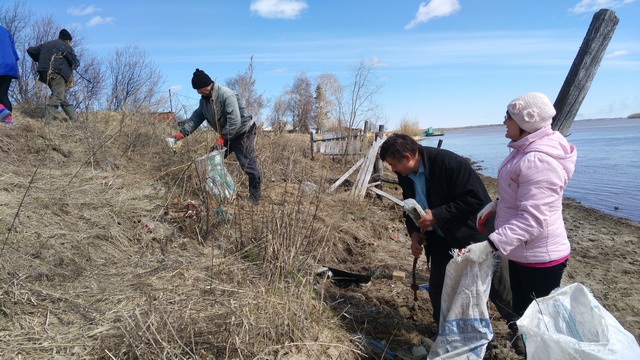 Жители сельского поселения Шапша приняли участие во Всероссийской акции «Чистый берег»