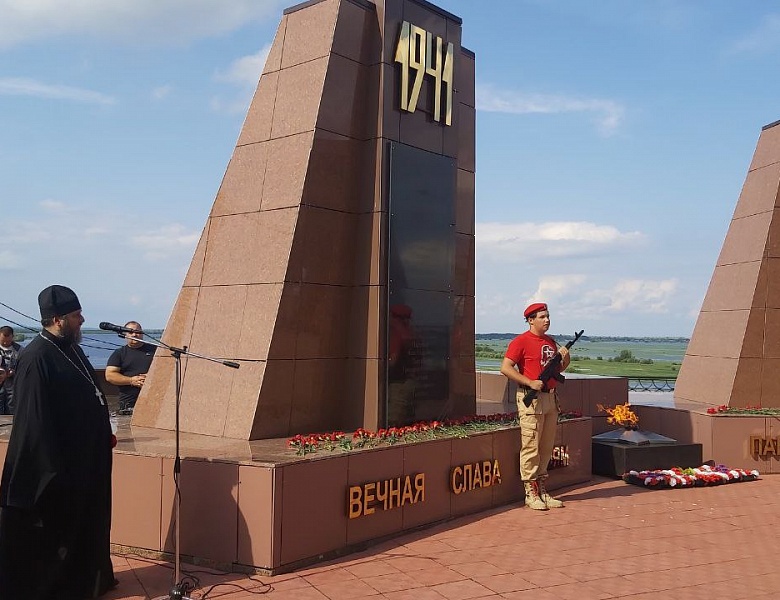 В День Воздушно-десантных войск России...