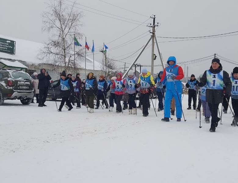 В Шапше прошел первый фестиваль Ханты-Мансийского района «Скандинавская ходьба»