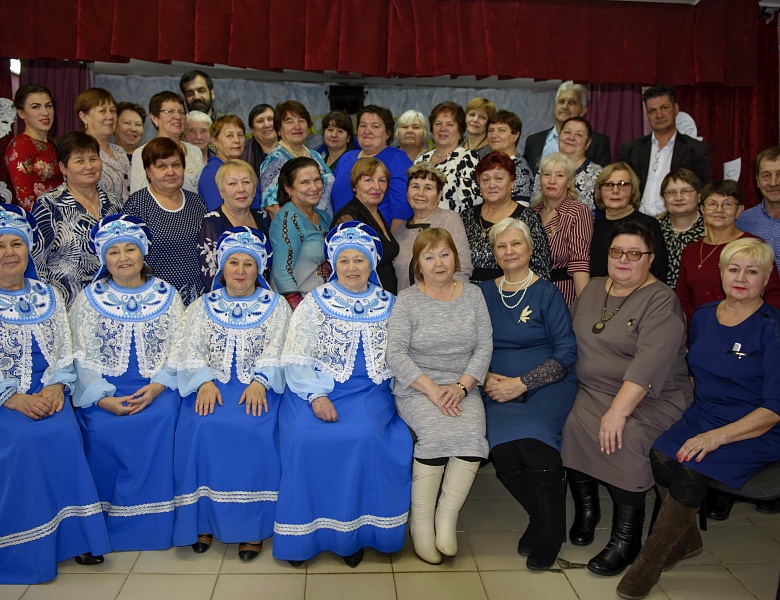 16 ноября в Сельском доме культуры д. Шапша прошли «театральные встречи»