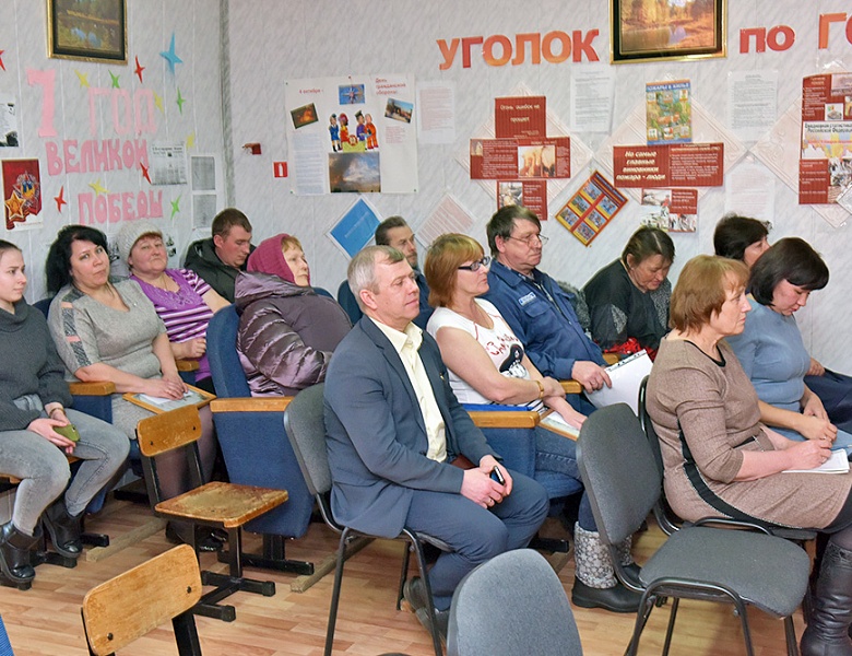 В селе Зенково состоялось собрание граждан 
